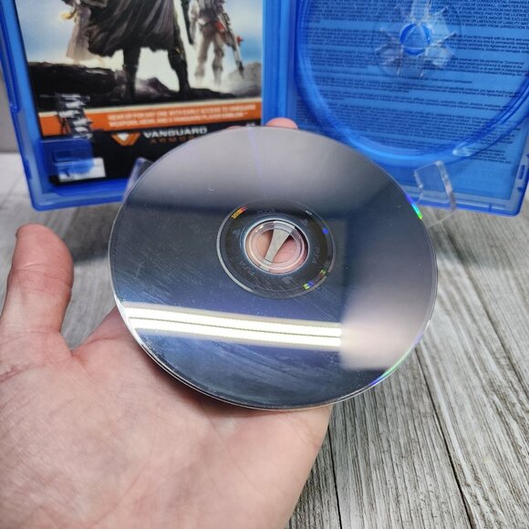 Destiny - Sony PlayStation 4 PS4 2014 (Standard Edition) - Picture 3 of 4